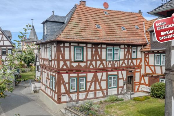 Wohnen mit besonderem Charme - provisionsfrei