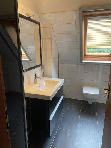 Haus 1/Badezimmer