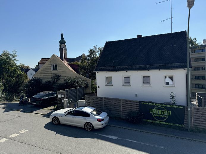 PRECIO REDUCIDO: Dos terrenos con tres casas y potencial de desarrollo – Foto 17