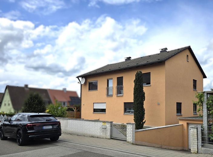2 Doppelhaushälften auf 739 m² – eine frei, eine vermietet + zusätzliches Flurstück PROVISIONSFREI – Foto 1