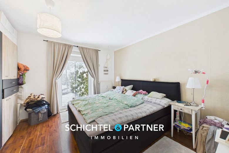 Mittelshuchting | Gepflegte 3-Zimmer-Wohnung mit Carportstellplatz – S&amp;P | Schlafzimmer