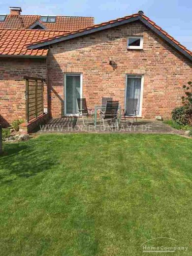 Schöne, großzügige 3 Zi.Whg., 1. OG, offene Bauweise, mit Balkon, in ruhiger Lage. – b80c97b25ac17ba66dd8665704dfea28400c52c5.jpg
