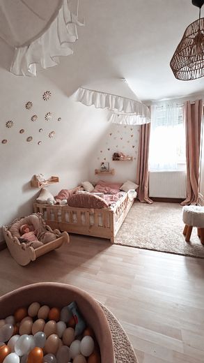 Casa unifamiliare ammodernata con ampio giardino – molto spazio per tutta la famiglia – Foto 14
