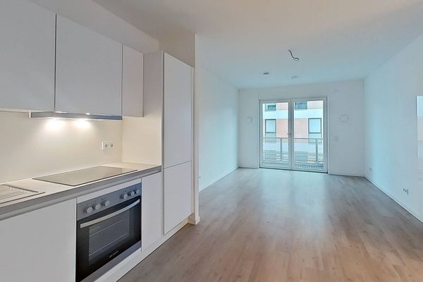 Moderne 2-Zimmer-Wohnung mit Einbauküche und Balkon in Schönefeld!