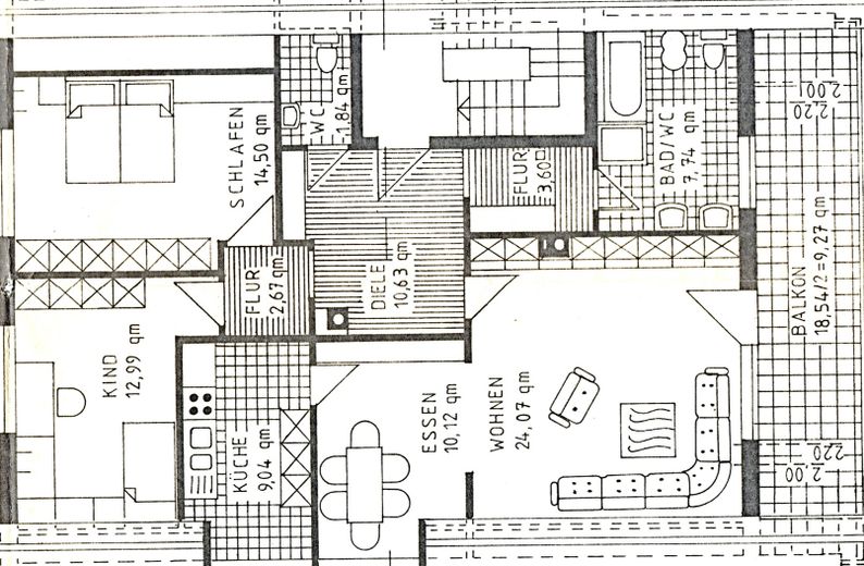 Sehr Helle schicke 3 Zimmer Dachgeschosswohnung mit Blick in die Berge – Photo 4