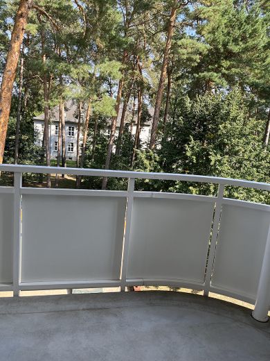 Sehr schöne 1-Zimmerwohnung im Grünen zu vermieten – Balkon