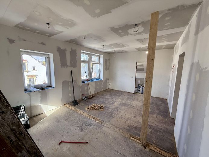 Wohnzimmer (aktueller Zustand)