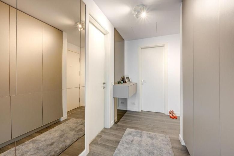 **zwei-Zimmer-Wohnung mit Einbauküche und Balkon** – 655030488