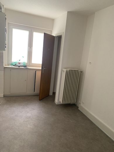 Pretty apartment near the university and Lousberg – Küche mit Vorratskammer