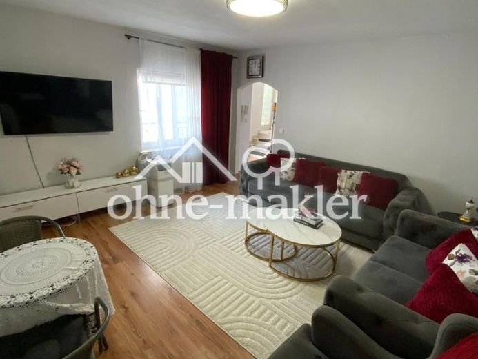 3-Zimmer-Wohnung mit Balkon in zentraler Lage – Foto 1