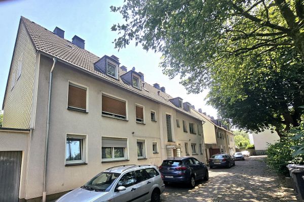 Appartement en copropriété de 3 pièces loué, dans un emplacement central à Hattingen – sans commission