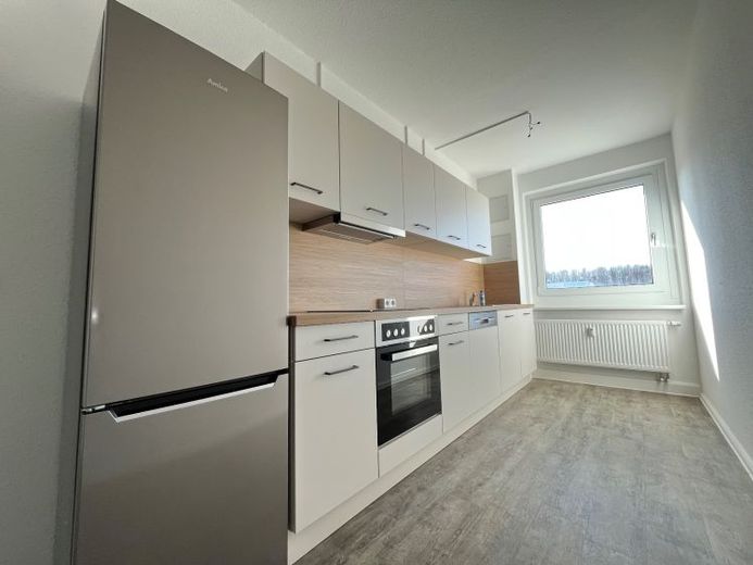 Neue Einbauküche zum Verlieben: Einziehen & wohlfühlen – Foto 1