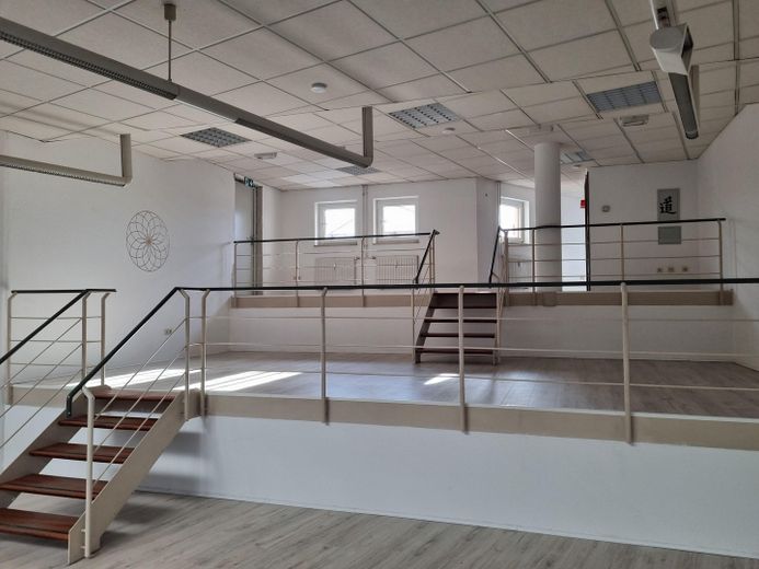 Attraktives vielseitiges Ladenlokal in Rastatt 80,51 m² große Schaufensterfront – Foto 9