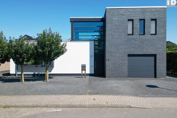 +++ IBF Immo +++ Wunderschönes freistehendes Einfamilienhaus in Selfkant - Süsterseel!