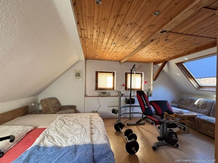 Saniertes Mehrfamilienhaus, Kapitalanlage oder charmantes Ferienhaus in Lengenfeld – VUB0002326-12