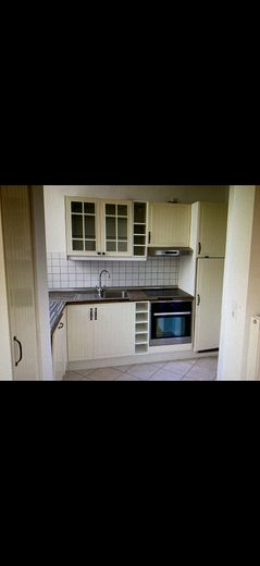 Хорошая квартира в собственность в отремонтированном объекте с террасой, кухней и местом для парковки – Foto 27