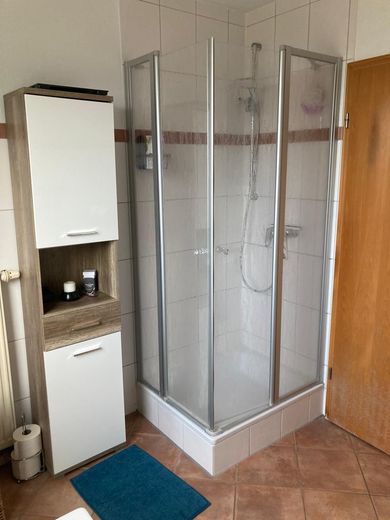 Dusche...