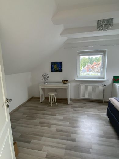 Gemütliches Einfamilienhaus in idyllischer Wohnsiedlung von Hartenholm – Schlafzimmer 1, OG