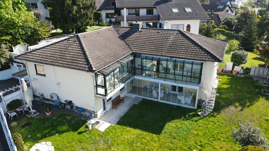 Blick auf die Wintergärten