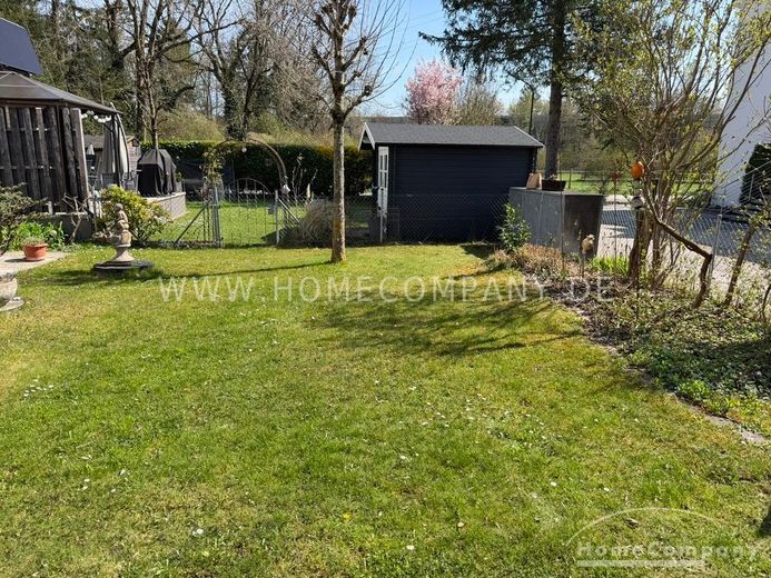 Geschmackvoll möblierte 2-Zimmer-Terrassenwohnung mit Gartenanteil – d3f726b4743a021821a96b87e6cd0bad80c5dba7.jpg