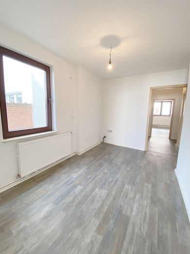 Modernisierte & vermietete 3-Zimmer-Wohnung – Attraktive Kapitalanlage mit sofortigen Mieteinnahmen – Küche (EBK nun vorhanden)