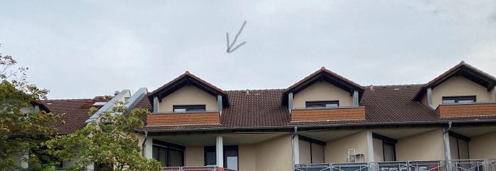 Helles 1-Zimmer-Dachgeschoss-Apartment mit großer Dachterrasse in der Nähe des UKGM – Aussenansicht