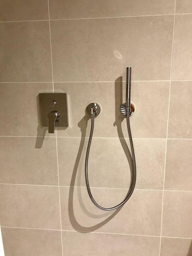 Exklusive 2,5 Zimmer-Wohnung "Wohnen am Schlosspark Nymphenburg" – Bad