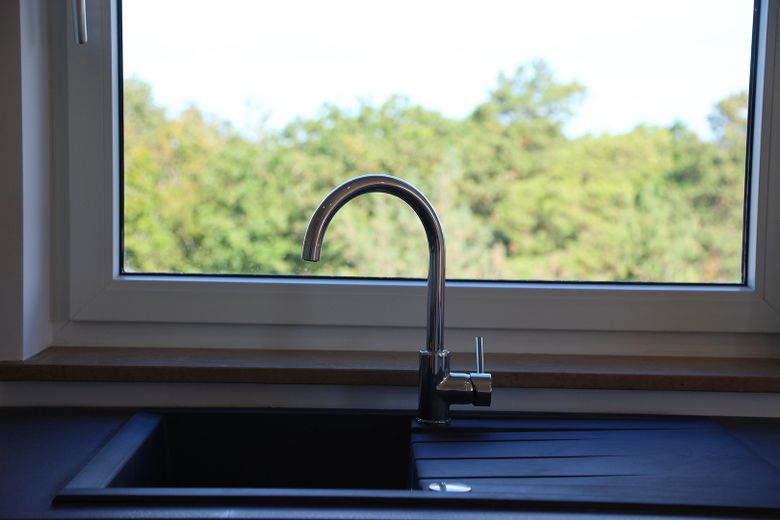 Wunderschöne 2,5-Zimmer Whg mit Panoramablick, Balkon + Tiefgarage – Foto 6
