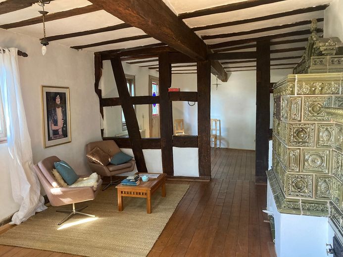 Storica, imponente casa a graticcio in posizione ambita da privato – Foto 4