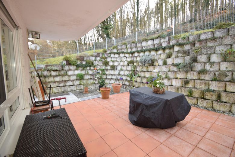 Provisionsfrei:  134m² ETW mit umlaufender Terrasse und Garage – 8 Terrasse