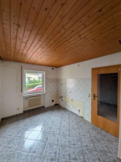 Urokliwy środkowy segment domu szeregowego w spokojnej lokalizacji – Küche