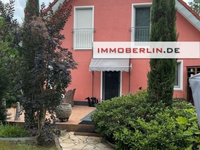 IMMOBERLIN.DE - Casa attraente con edificio annesso e garage doppio in una posizione immersa nella natura – Foto 1