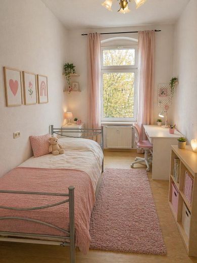 Bonito y amplio apartamento de 6 habitaciones en alquiler – Kinderzimmer 2