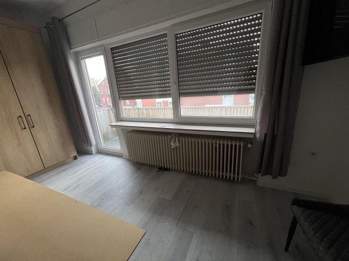 Habitación individual en piso compartido grande en Brackwede, posiblemente parcialmente amueblada – Foto 10