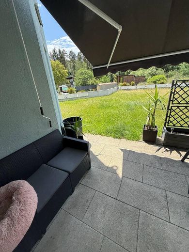 Helle 3-Zimmer Wohnung mit großer Terrasse – Foto 2