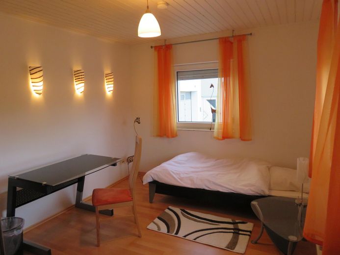 Freistehendes Haus - energetisch saniert - 120 qm – Zimmer EG 3