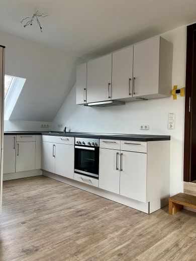Charmante 4-Zimmer-Maisonette mit Kamin & Einbauküche in Seevetal-Ohlendorf – Einbauküche