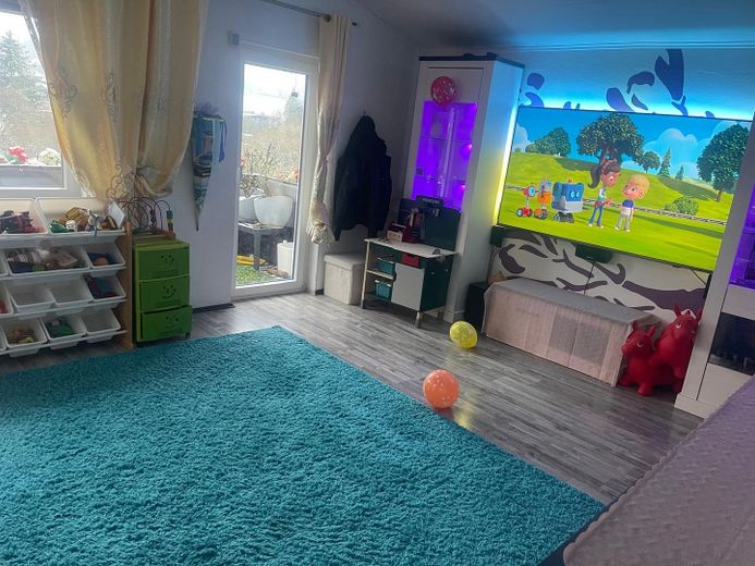 Wundervolles EFH in schönster Lage - Ab Sofort ohne Makler! – Wohnzimmer 1