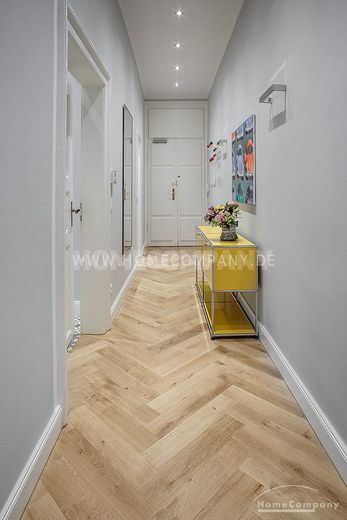 Sehr schöne helle, modern eingerichtete 3-Zimmer-Altbauwohnung nähe Glockenbach – 01cf0e1c1f709d4a5cb7212313f916f9c43540c6.jpg