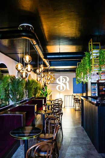 „Nowo wyremontowany bar-lounge w Ludwigsburgu – elastyczne wykorzystanie – poszukiwany nowy najemca” – Hauptbereich