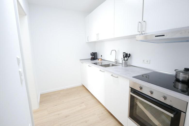 Für Studenten & Praktikanten - Modern möbliertes Zimmer in 2er-WG – UNI-Nähe Stuttgart-Büsnau – Foto 9