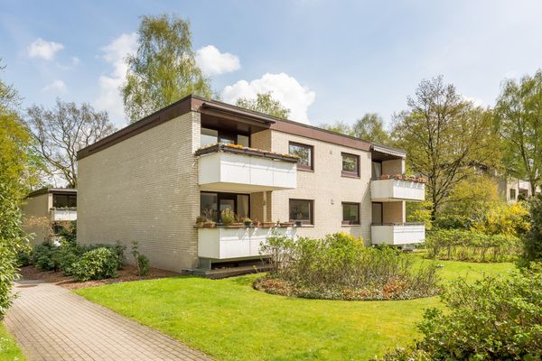Blankenese: Moderne, ruhige 5 Zi EG/ST Whg inkl.2 Zi, Sauna, Duschbad im Souterrain