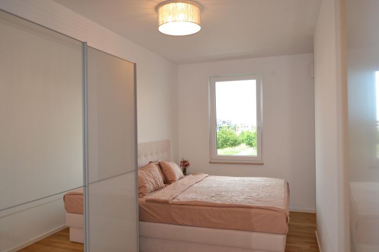 Beautiful 3-room apartment with a park view and plenty of sunlight in Riedberg, Frankfurt am Main – Schlafzimmer 2