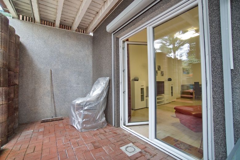 Alternativa all’hotel completamente arredata nella bella Witten-Rüdinghausen, con terrazza e camino – 9f3a973106b29ffd99a128976064864027379f75.jpg