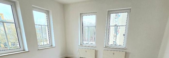 Neu renovierte 2-Raum-Whg mit hellen Wohnzimmer