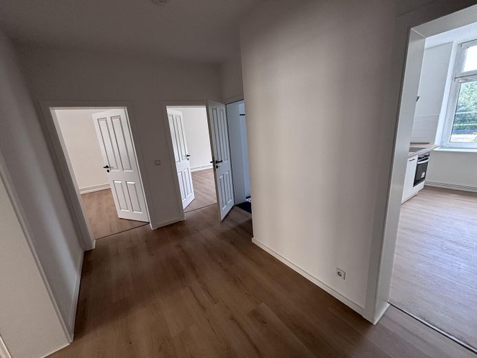 EG 3 Zi.-TOP Lage Schelfstadt, sanierter Altbau,sehr hell ,S/W Balkon,neue EBK – Foto 11
