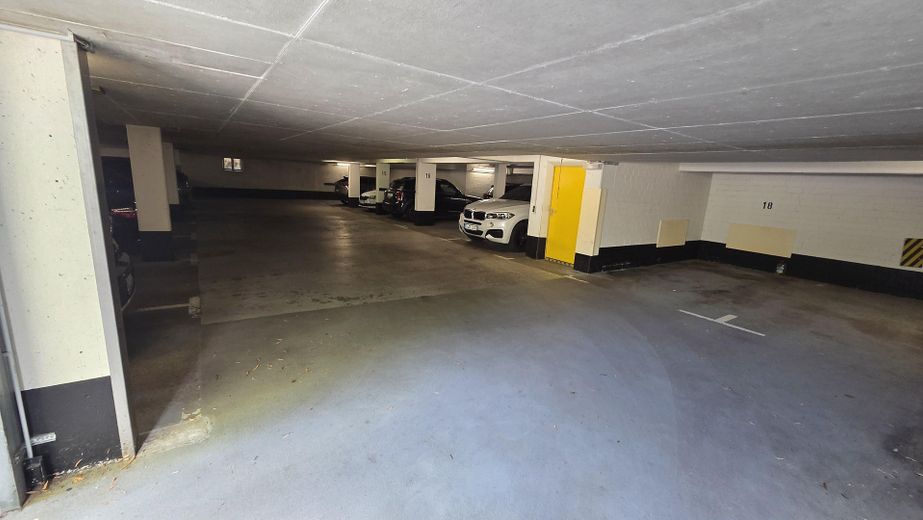 Modern rijtjeshoekhuis in Barsbüttel (hoofdkern)  met parkeerplaats in ondergrondse garage | – Tiefgarage