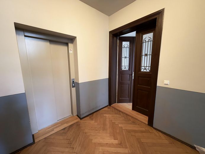 Wohnungseingangstür