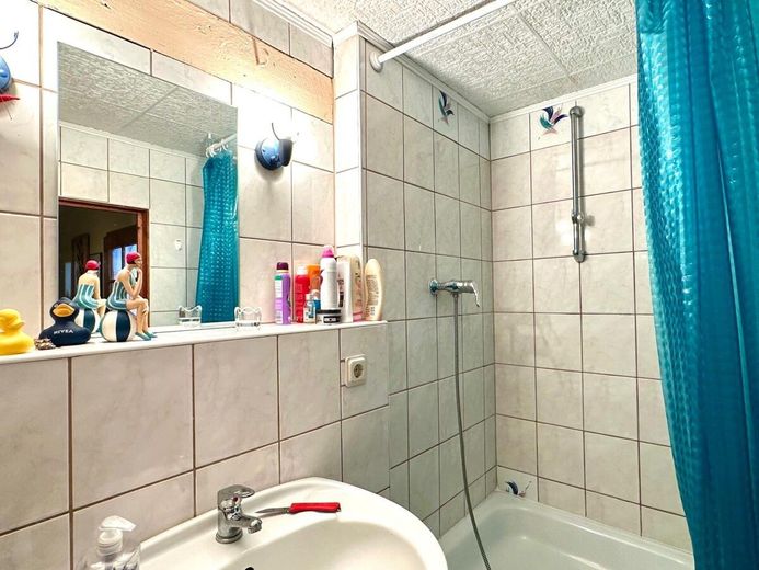 HORN IMMOBILIEN ++ gemütliches Zuhause in Wilsickow bei Pasewalk, ruhige Lage! – Gäste-WC