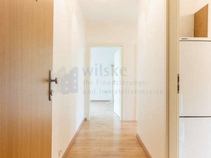 Idealer Grundriss! Renovierte 2-Zi.-ETW und rundum Tageslicht – Foto 1